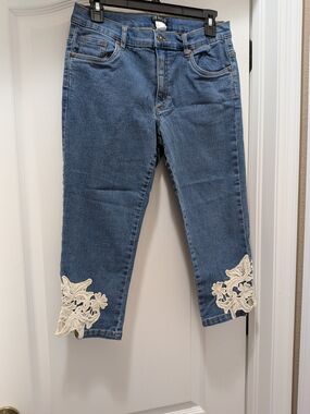 Venus Women's Cropped Blue Denim Jeans with Cream Lace Applique